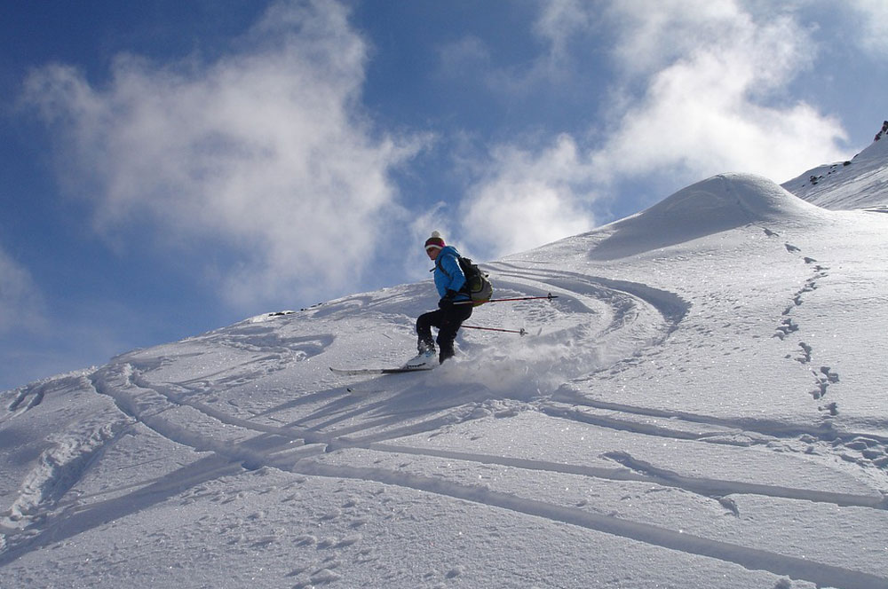 Le col du Bal - Cimes & Neige
